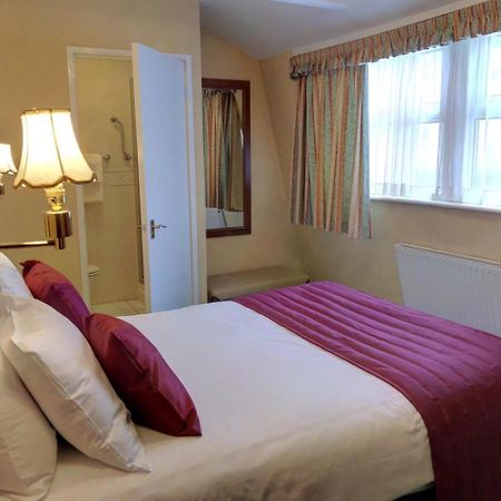 The Diplomat Hotel London Ngoại thất bức ảnh