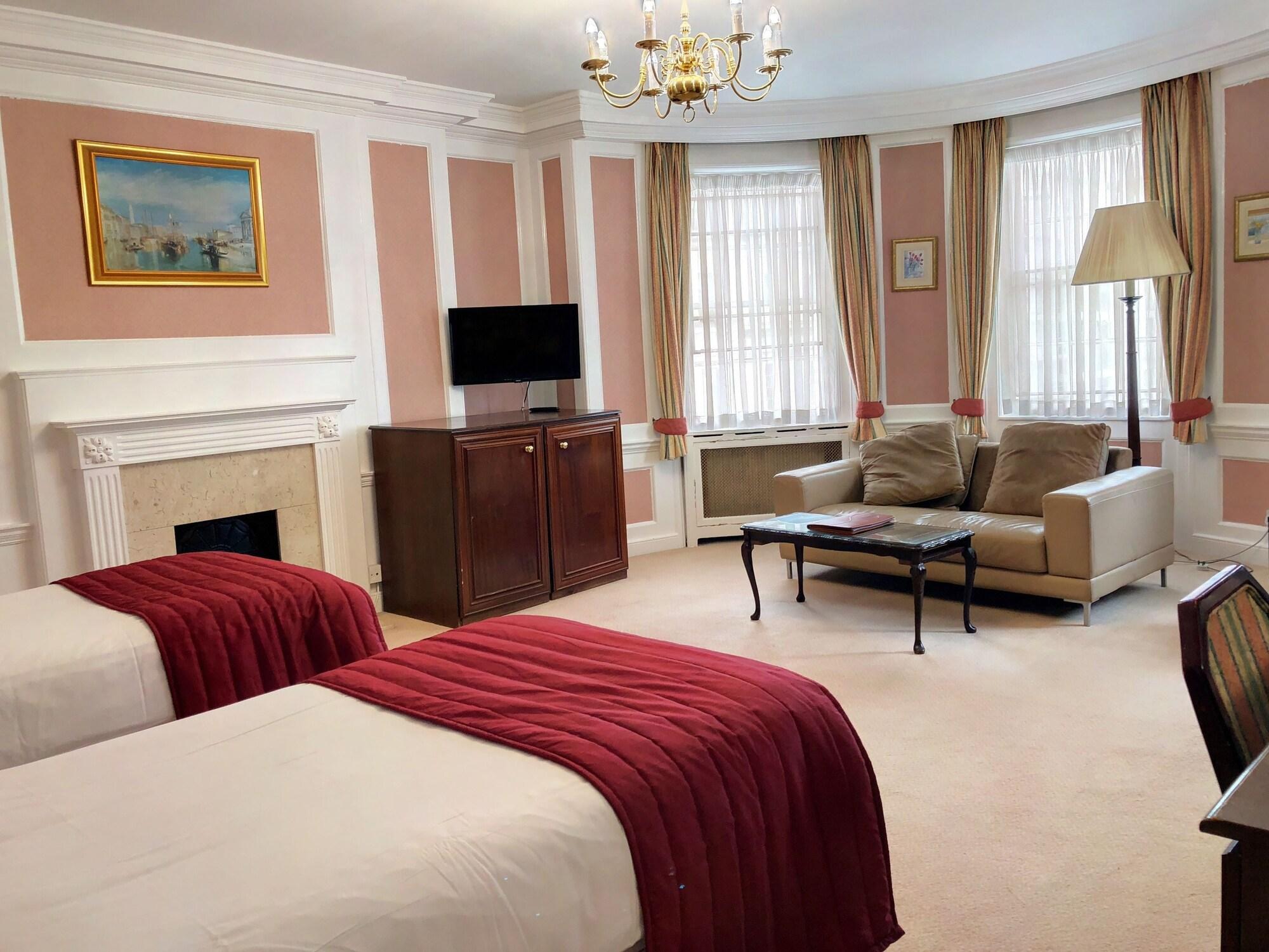 The Diplomat Hotel London Ngoại thất bức ảnh